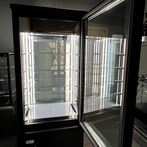 Вітрина кондитерська Brillis DN4-SY-R290